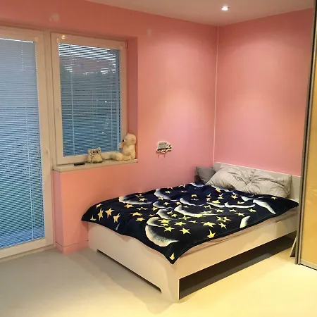 Luxury Bungalow Near Adeli Centre - Piestany
