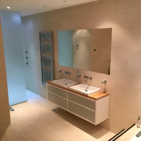 度假居 Luxury Bungalow Near Adeli Centre - Piestany *